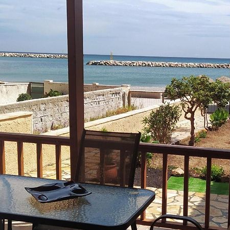 Snepa House On The Beach In Kolimbari Villa Kolymbari Exterior photo
